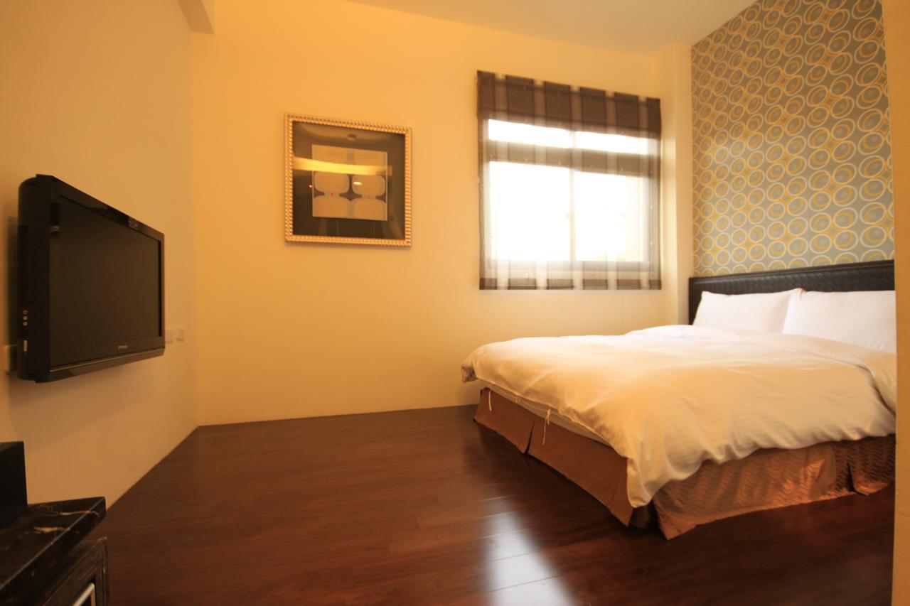 Mountain Fish Water Hotel Jiji Bilik gambar